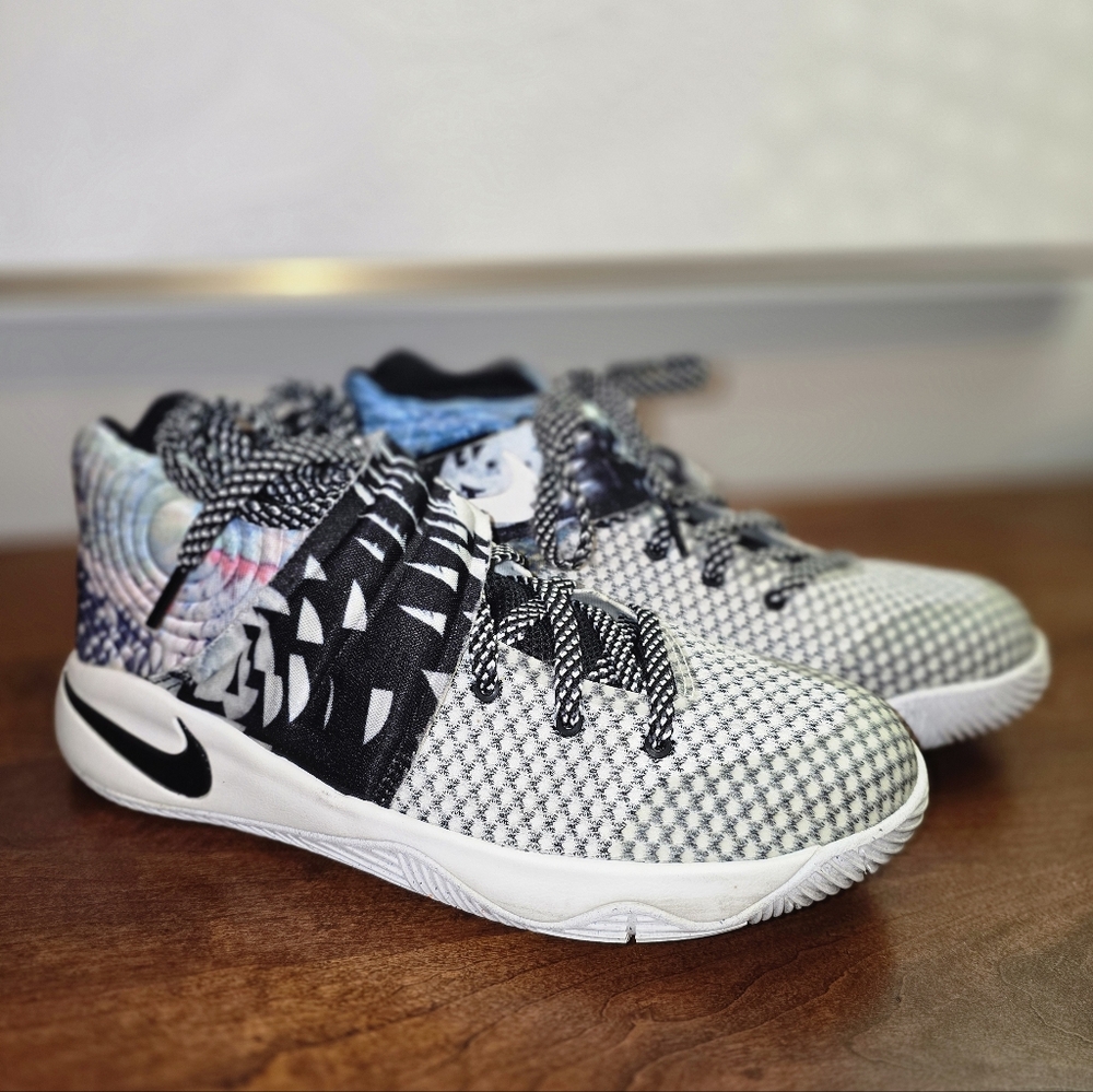 Nike Kids' Kyrie 2 Black and White Graphic Sneakers